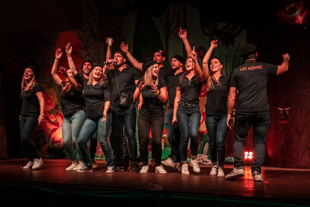les mômes à l'élection de la Miss Carnaval 52